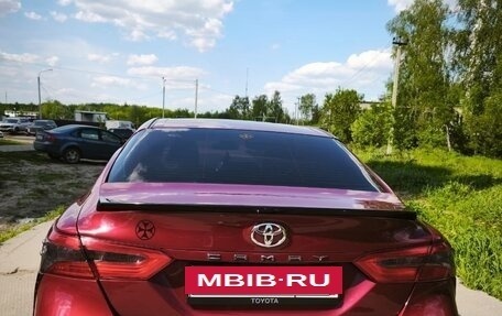 Toyota Camry, 2017 год, 2 430 000 рублей, 7 фотография