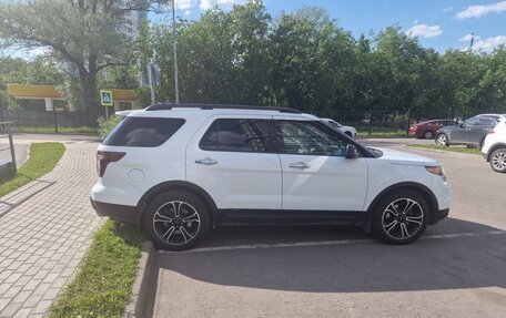 Ford Explorer VI, 2013 год, 1 800 000 рублей, 2 фотография