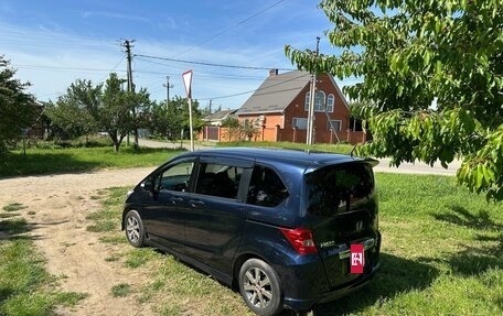 Honda Freed I, 2010 год, 1 280 000 рублей, 3 фотография