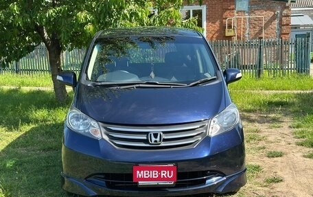 Honda Freed I, 2010 год, 1 280 000 рублей, 5 фотография