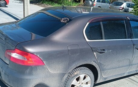 Skoda Superb III рестайлинг, 2010 год, 900 000 рублей, 4 фотография