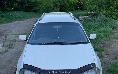 Toyota Caldina, 1998 год, 535 000 рублей, 2 фотография