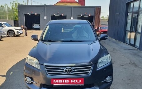 Toyota RAV4, 2011 год, 1 647 000 рублей, 2 фотография