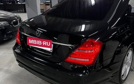 Mercedes-Benz S-Класс, 2006 год, 1 300 000 рублей, 2 фотография