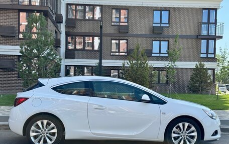 Opel Astra J, 2014 год, 1 000 000 рублей, 4 фотография