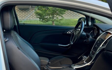 Opel Astra J, 2014 год, 1 000 000 рублей, 9 фотография