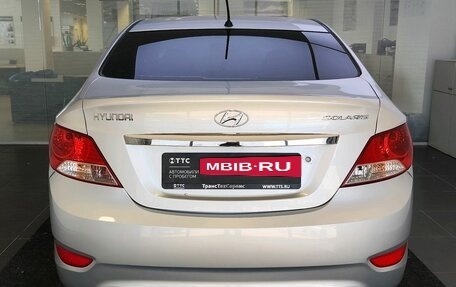 Hyundai Solaris II рестайлинг, 2012 год, 700 000 рублей, 6 фотография