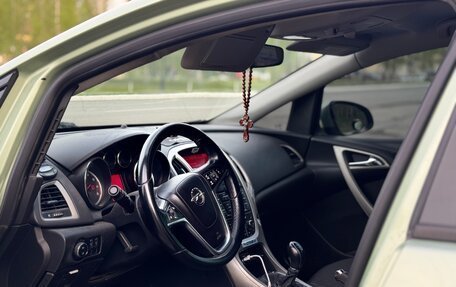 Opel Astra J, 2011 год, 570 000 рублей, 10 фотография