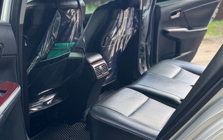 Toyota Camry, 2012 год, 2 200 000 рублей, 11 фотография