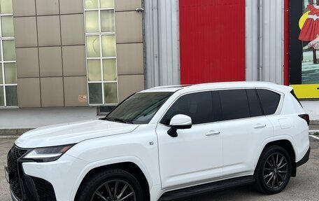 Lexus LX, 2022 год, 16 000 000 рублей, 4 фотография