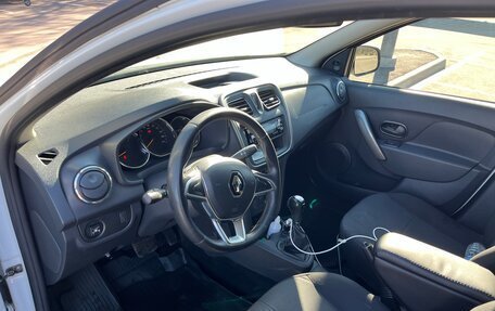 Renault Logan II, 2020 год, 835 000 рублей, 6 фотография