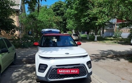 KIA Soul II рестайлинг, 2019 год, 1 980 000 рублей, 3 фотография