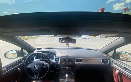 Volkswagen Touareg III, 2015 год, 2 900 000 рублей, 7 фотография