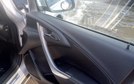 Opel Astra J, 2013 год, 570 000 рублей, 4 фотография