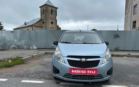 Chevrolet Spark III, 2012 год, 585 000 рублей, 3 фотография