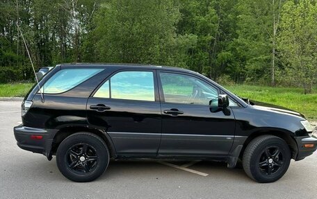 Lexus RX IV рестайлинг, 2002 год, 900 000 рублей, 5 фотография