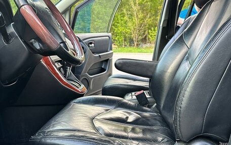 Lexus RX IV рестайлинг, 2002 год, 900 000 рублей, 12 фотография