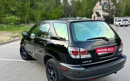 Lexus RX IV рестайлинг, 2002 год, 900 000 рублей, 9 фотография