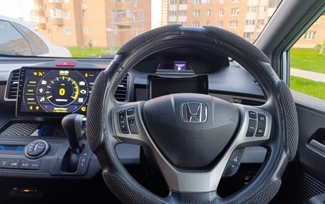 Honda Freed I, 2014 год, 1 200 000 рублей, 9 фотография
