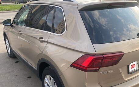 Volkswagen Tiguan II, 2017 год, 2 400 000 рублей, 7 фотография