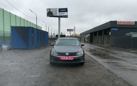Volkswagen Jetta VI, 2015 год, 850 000 рублей, 2 фотография