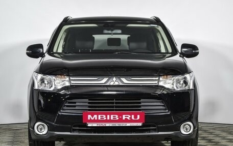 Mitsubishi Outlander III рестайлинг 3, 2014 год, 1 817 000 рублей, 2 фотография