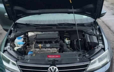 Volkswagen Jetta VI, 2015 год, 850 000 рублей, 11 фотография