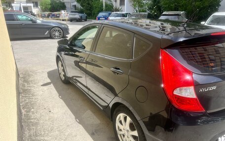 Hyundai Solaris II рестайлинг, 2012 год, 980 000 рублей, 3 фотография