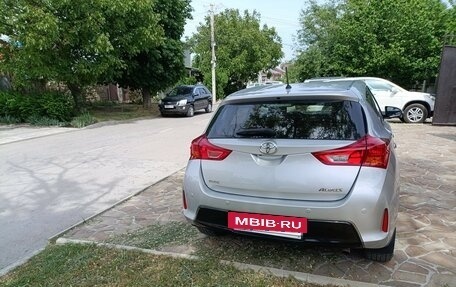 Toyota Auris II, 2013 год, 1 550 000 рублей, 6 фотография