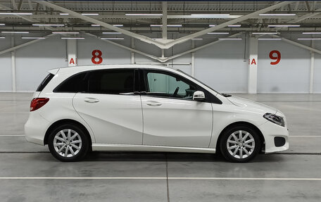 Mercedes-Benz B-Класс, 2015 год, 1 419 950 рублей, 8 фотография