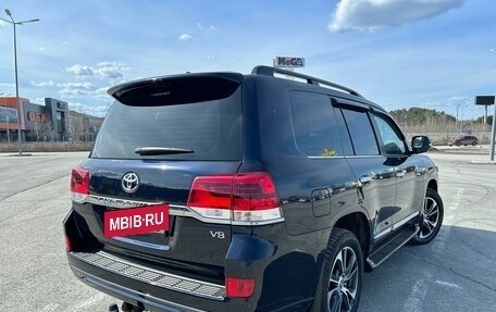 Toyota Land Cruiser 200, 2018 год, 9 500 000 рублей, 5 фотография