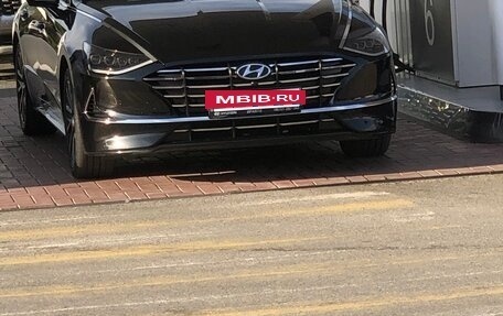 Hyundai Sonata VIII, 2021 год, 2 900 000 рублей, 2 фотография