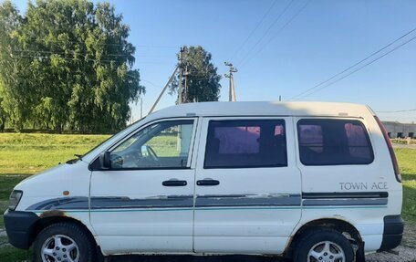 Toyota Town Ace III, 1996 год, 200 000 рублей, 7 фотография