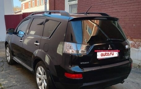 Mitsubishi Outlander III рестайлинг 3, 2011 год, 1 095 000 рублей, 7 фотография