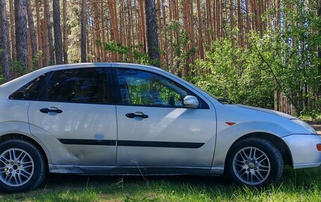 Ford Focus IV, 2001 год, 230 000 рублей, 4 фотография
