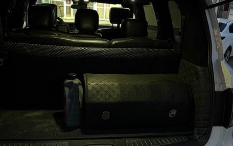 Nissan Patrol, 2011 год, 3 000 000 рублей, 5 фотография