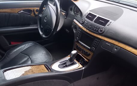Mercedes-Benz E-Класс, 2006 год, 400 000 рублей, 11 фотография