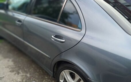 Mercedes-Benz E-Класс, 2006 год, 400 000 рублей, 14 фотография