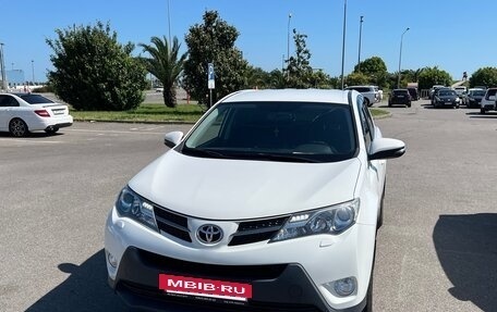 Toyota RAV4, 2013 год, 1 870 000 рублей, 2 фотография