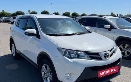 Toyota RAV4, 2013 год, 1 870 000 рублей, 4 фотография