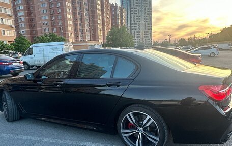 BMW 7 серия, 2018 год, 5 000 000 рублей, 8 фотография