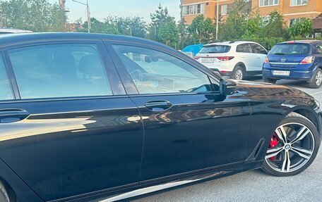 BMW 7 серия, 2018 год, 5 000 000 рублей, 18 фотография