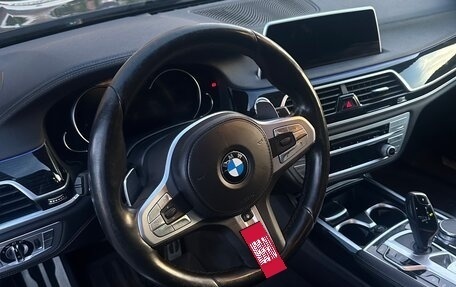 BMW 7 серия, 2018 год, 5 000 000 рублей, 27 фотография