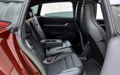 Porsche Taycan I, 2022 год, 11 946 000 рублей, 7 фотография