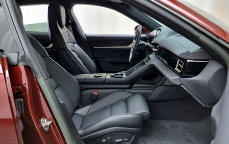 Porsche Taycan I, 2022 год, 11 946 000 рублей, 12 фотография