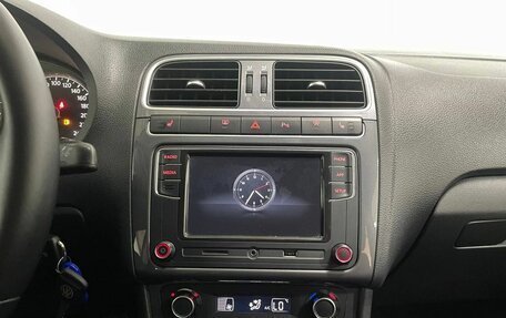 Volkswagen Polo VI (EU Market), 2018 год, 1 099 000 рублей, 15 фотография