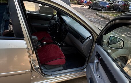 Daewoo Gentra II, 2014 год, 750 000 рублей, 18 фотография