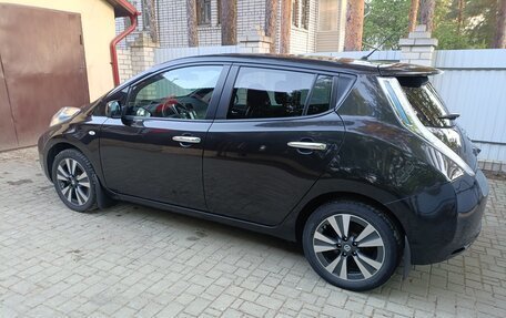 Nissan Leaf I, 2015 год, 1 100 000 рублей, 5 фотография