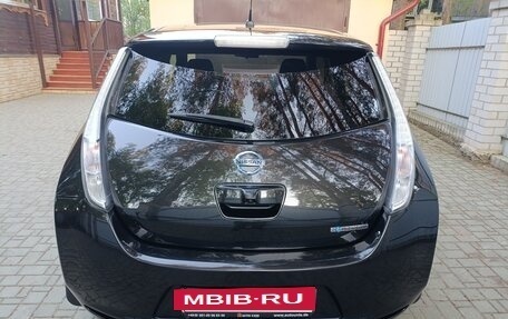 Nissan Leaf I, 2015 год, 1 100 000 рублей, 3 фотография