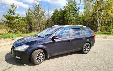 KIA cee'd I рестайлинг, 2010 год, 700 000 рублей, 4 фотография